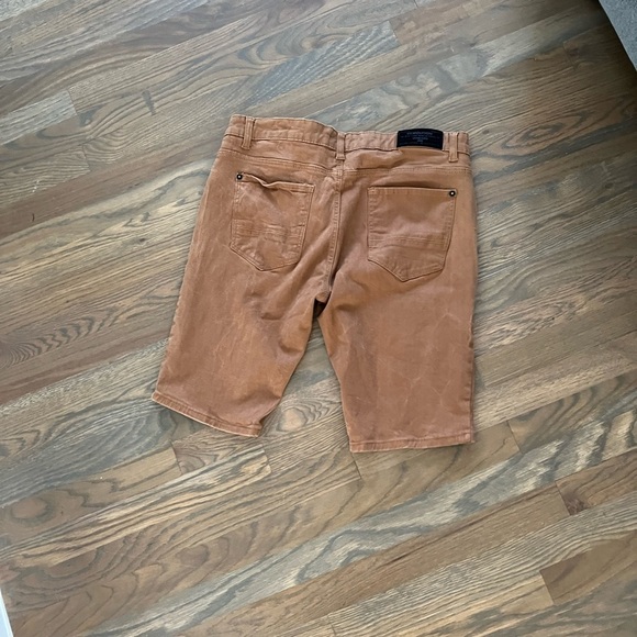 Mens Demolotion Brand brown/khaki shorts size 38 - Picture 3 of 5